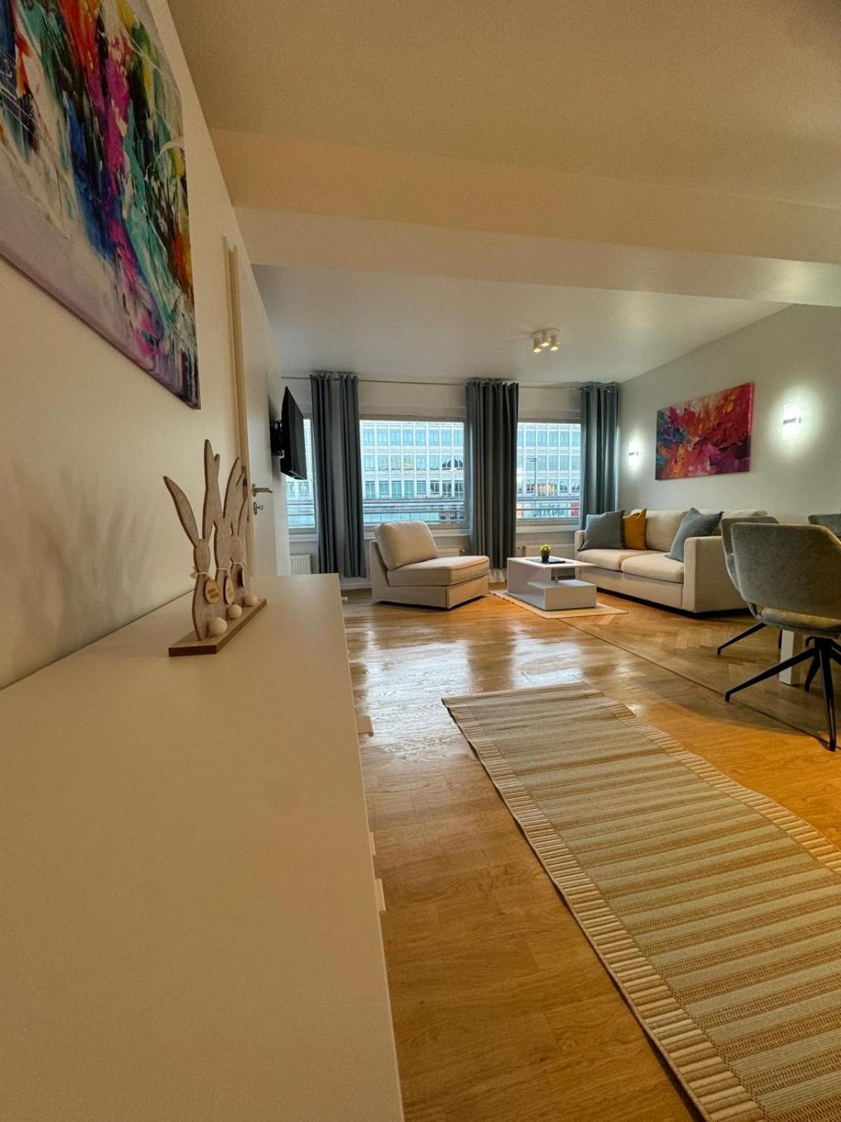 Apartment Place On Marienplatz 2 Schlafzimmer 70 Qm Jennifer